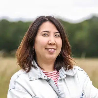 Portrait of Caroline Vu.